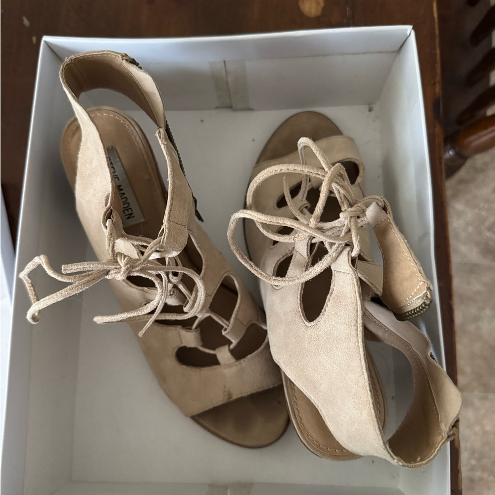 Steve Madden Tan Sandals with Straps